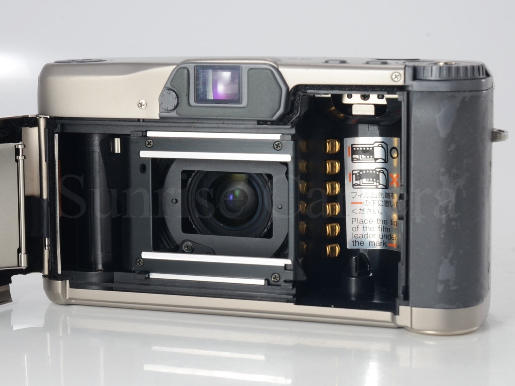 CONTAX TVS III / Carl Zeiss Vario Sonner T* 30-60mm F3.7-6.7