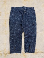 skull design 4/3 length pants