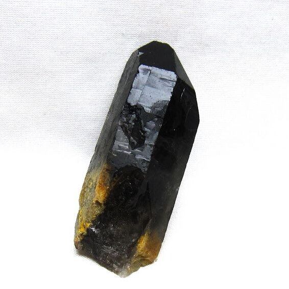 モリオン 黒水晶 原石 ブラジル産 一点物 171-8071