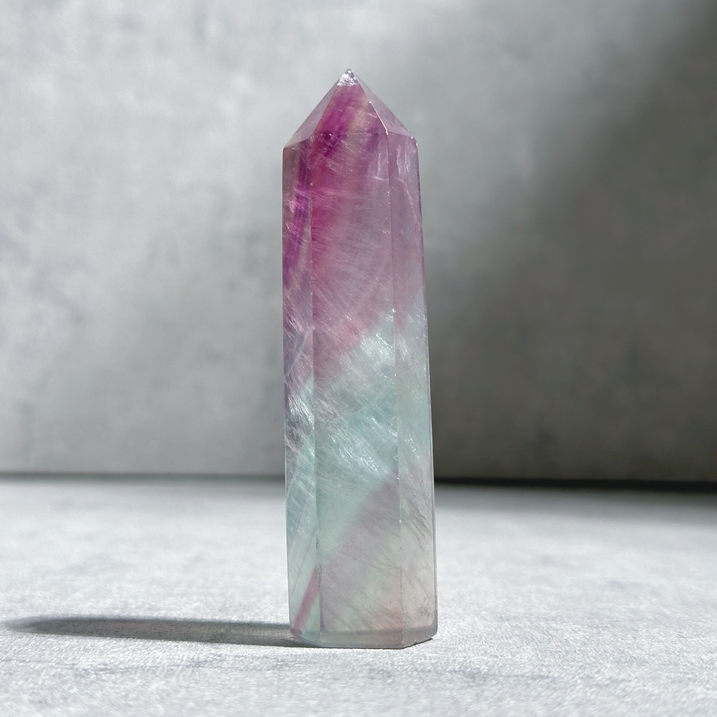 レインボーフローライト タワー型52◇ Rainbow Fluorite ◇天然石・鉱物・パワーストーン