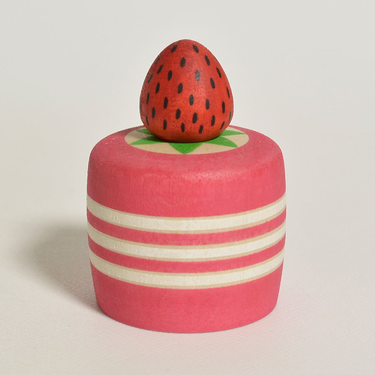 いちごケーキちゃんえじここけし 約1.5寸 約4.5cm 鈴木明 工人（作並系