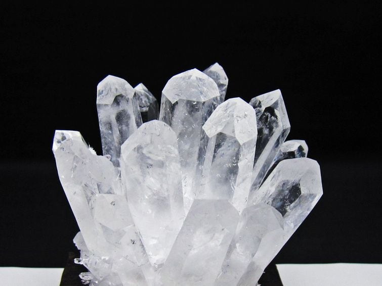 水晶 クラスター 水晶 原石 台座付属 一点物 182-8617 | 天然石
