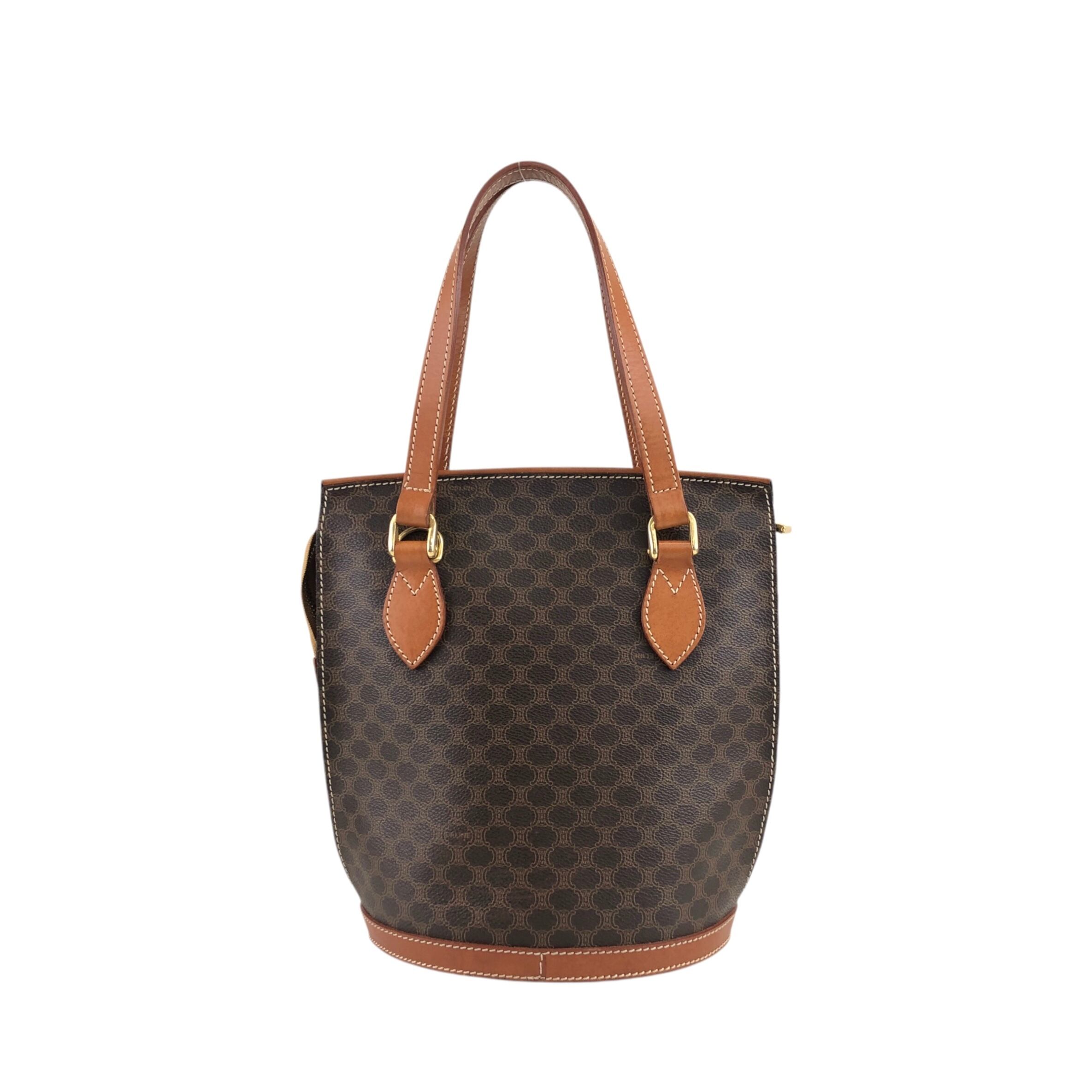 CELINE セリーヌ ブラウン　ハンドバッグ【3/21まで出品】 CELINE セリーヌ マカダム ハンドバッグ ブラウン ブラゾン型押し PVC