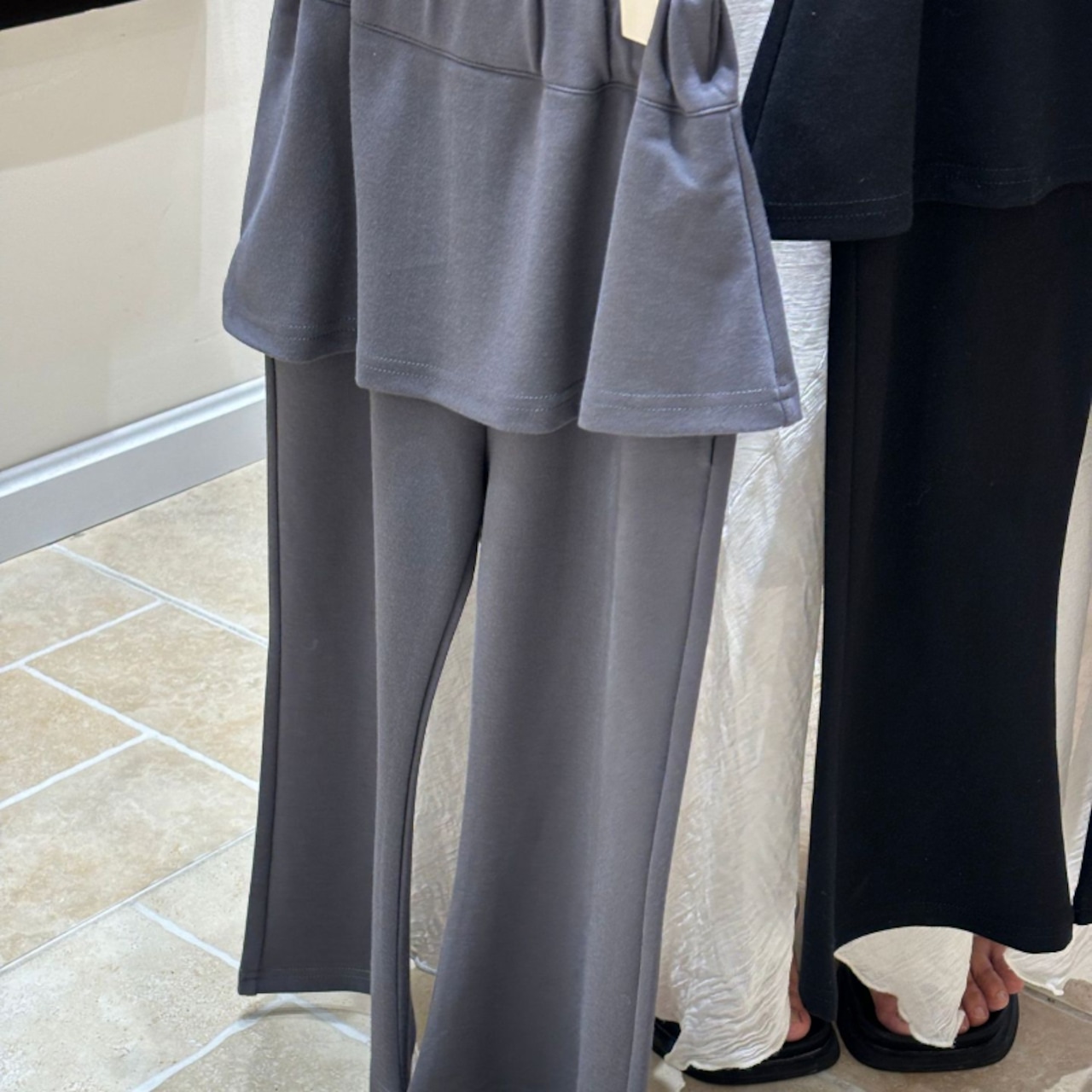 秋スカパンつきフレアパンツ