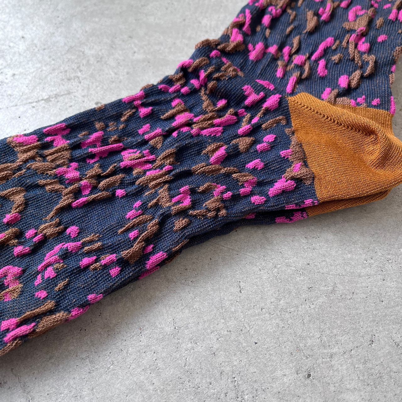 TRICOTÉ /【23-26cm】terrazzo bumpy socks TR61SO045