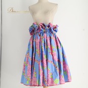 フラダンス 衣装 MENEHUNE PLANTETION メネフネプランテーション パウスカート ブルー系 バラ柄 薔薇 ロケラニ 花柄 植物柄 フリル ハワイアンプリント ハワイアン アロハ フラ ダンス レッスン 練習 ピンク系 グリーン系 水色 ピンク 黄緑 シングル スカート フレア 華やか 鮮やか かわいい おしゃれ 上品