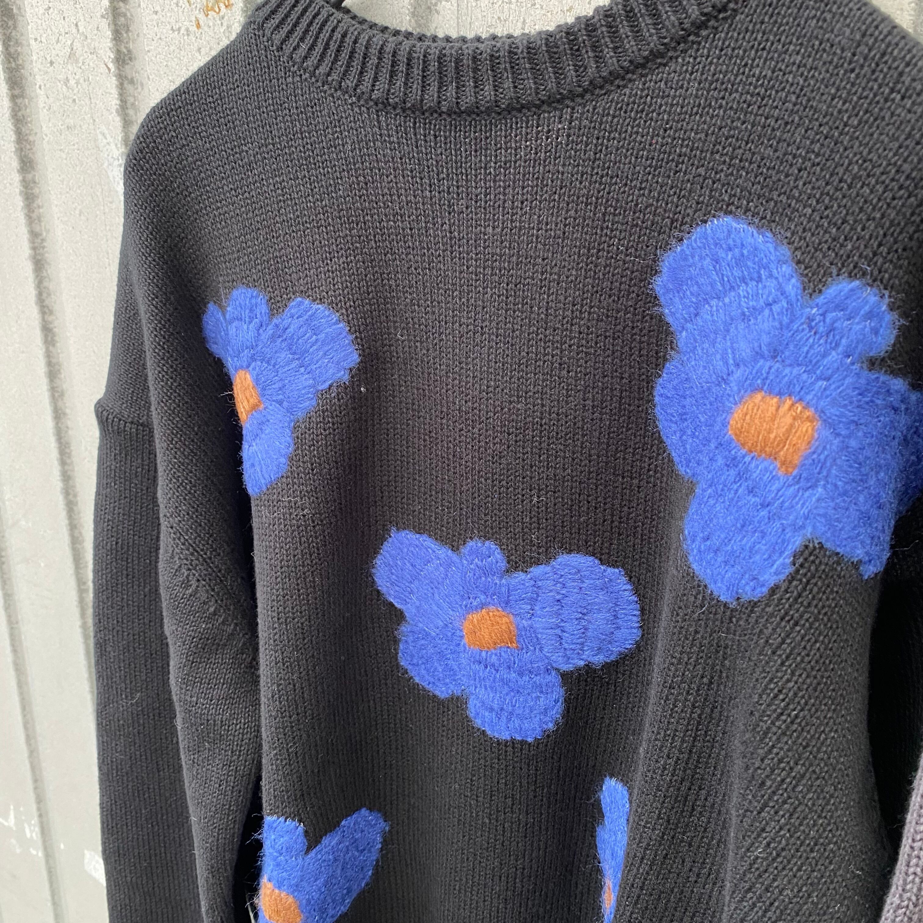 ざっくりお花ししゅうプルオーバー/Mao made'25AW/551125 | WACKY