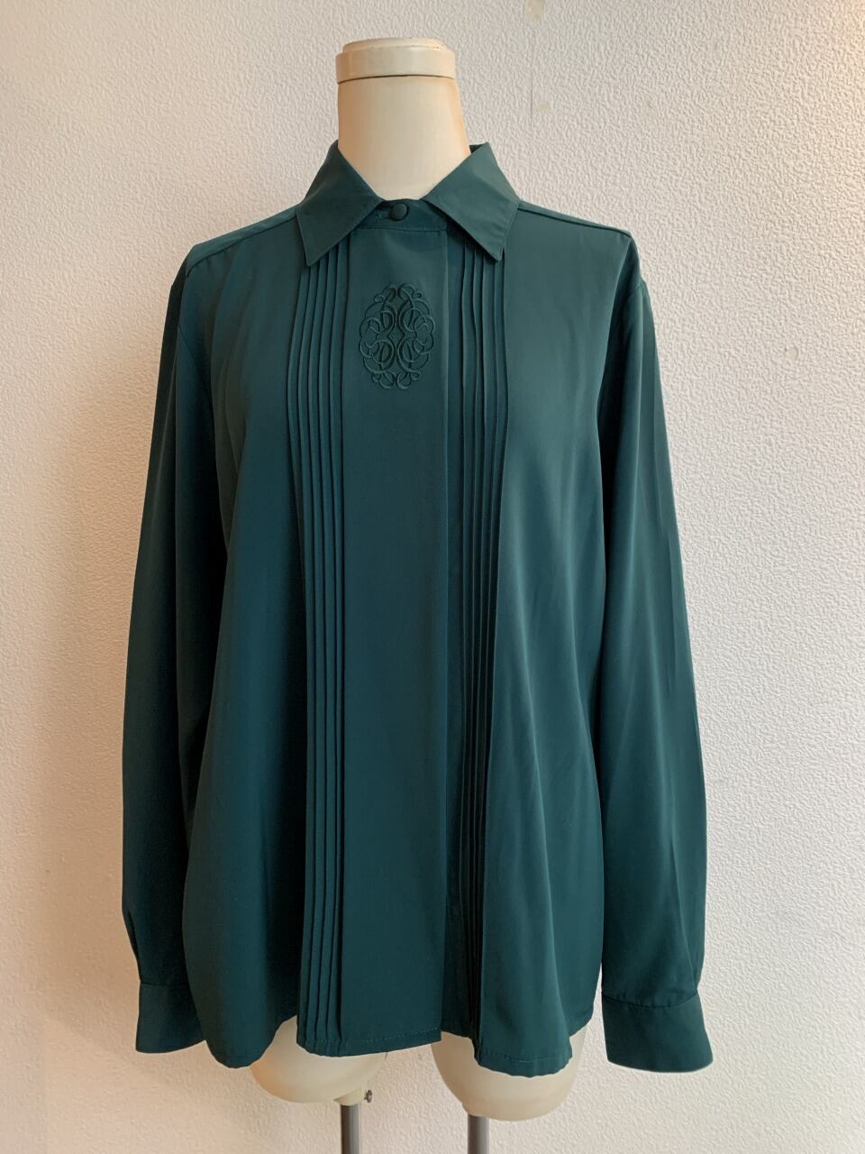 1980~90's Embroidery Long Sleeve Blouse