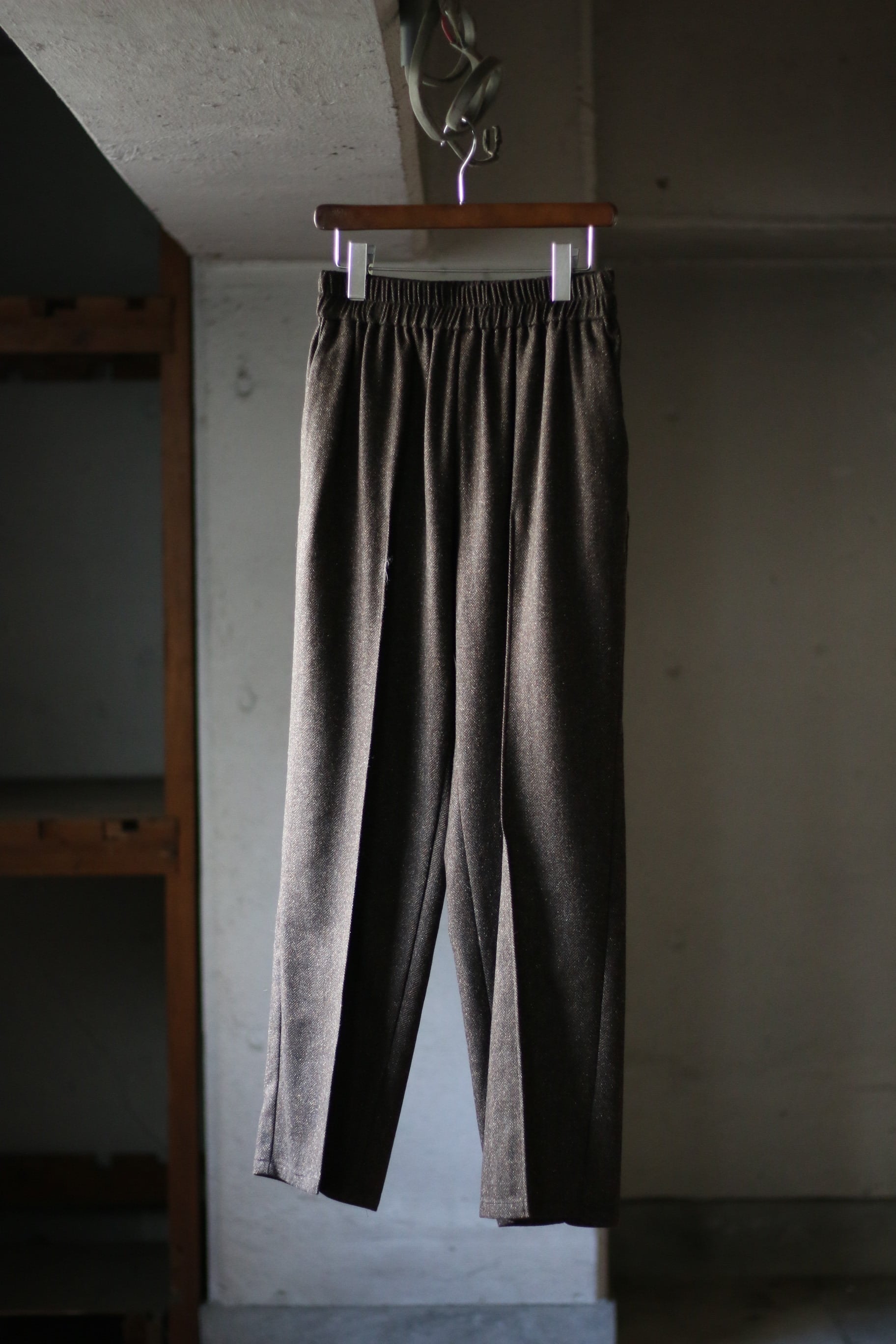 ICONS Ex.［semoh］PIN TUCK TROUSERS “19th Anniversary Model” BROWN