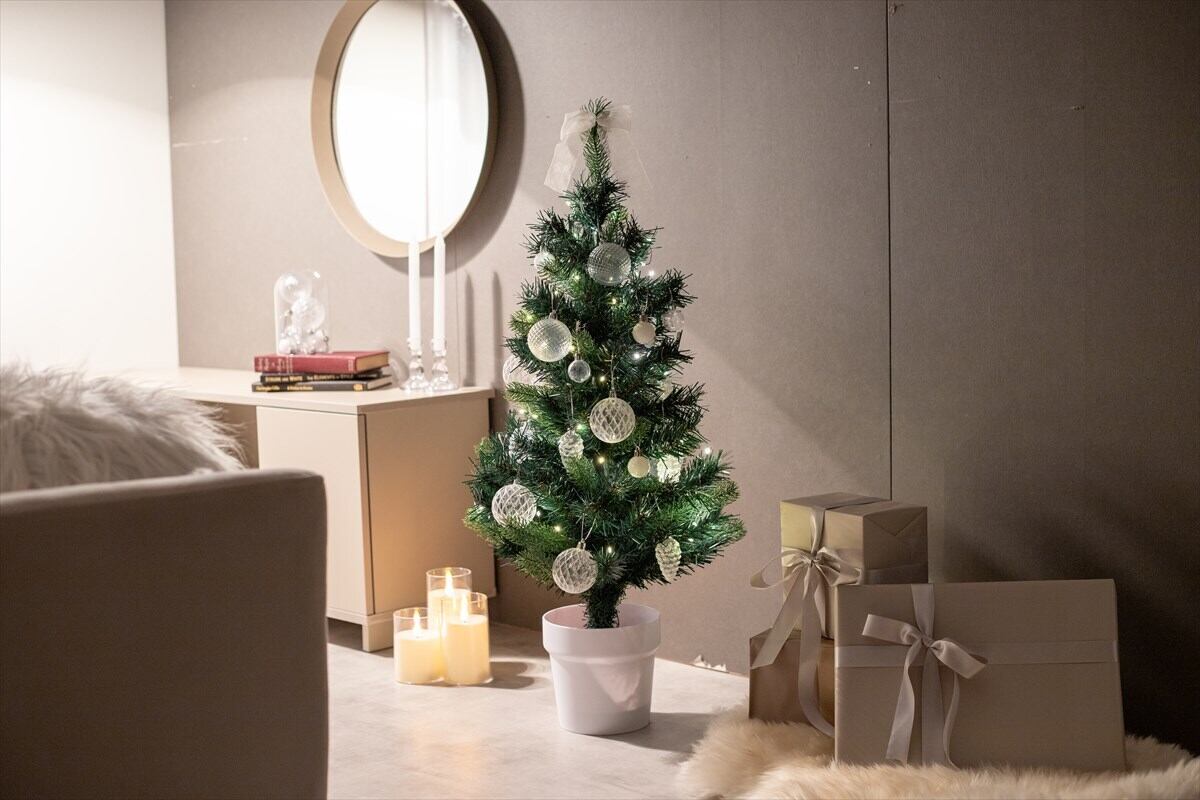 高さ90cm】一瞬一瞬が宝石のように輝くクリスマスツリー オーナメント