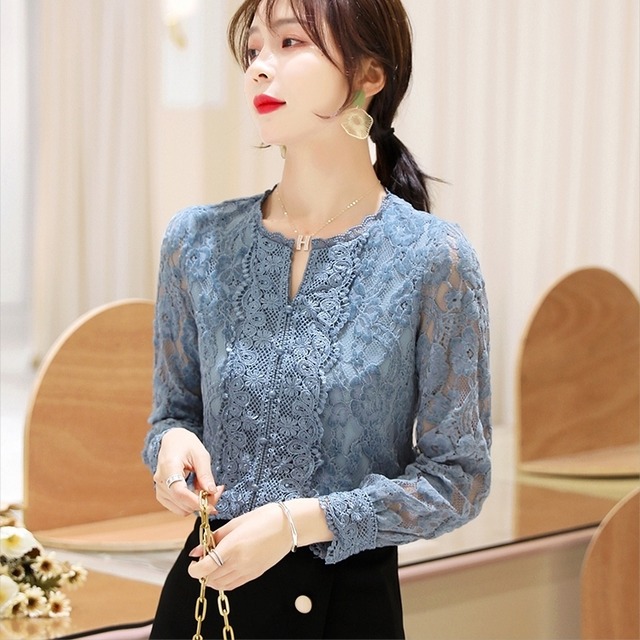 トップス レディース 送料無料 ブラウス シャツ 総レース 丸首 ラウンドネック オープンフロントネック 長袖 ロングスリーブ 体型カバー 細見え 華奢見え 二の腕カバー 花柄 フラワー 清楚 清潔感 抜け感 爽やか 涼し 通気性 大人可愛い ガーリー 上品 エレガント お洒落 おしゃれ ラブリー キュート こなれ感 シンプル カジュアル モダン 透け感 ブルー 10代 20代 春服 夏服 秋服 冬服 オールシーズン シーズンレス オフィス ビジネス OL デート おでかけ 普段使い 着回し 重ね着 新作