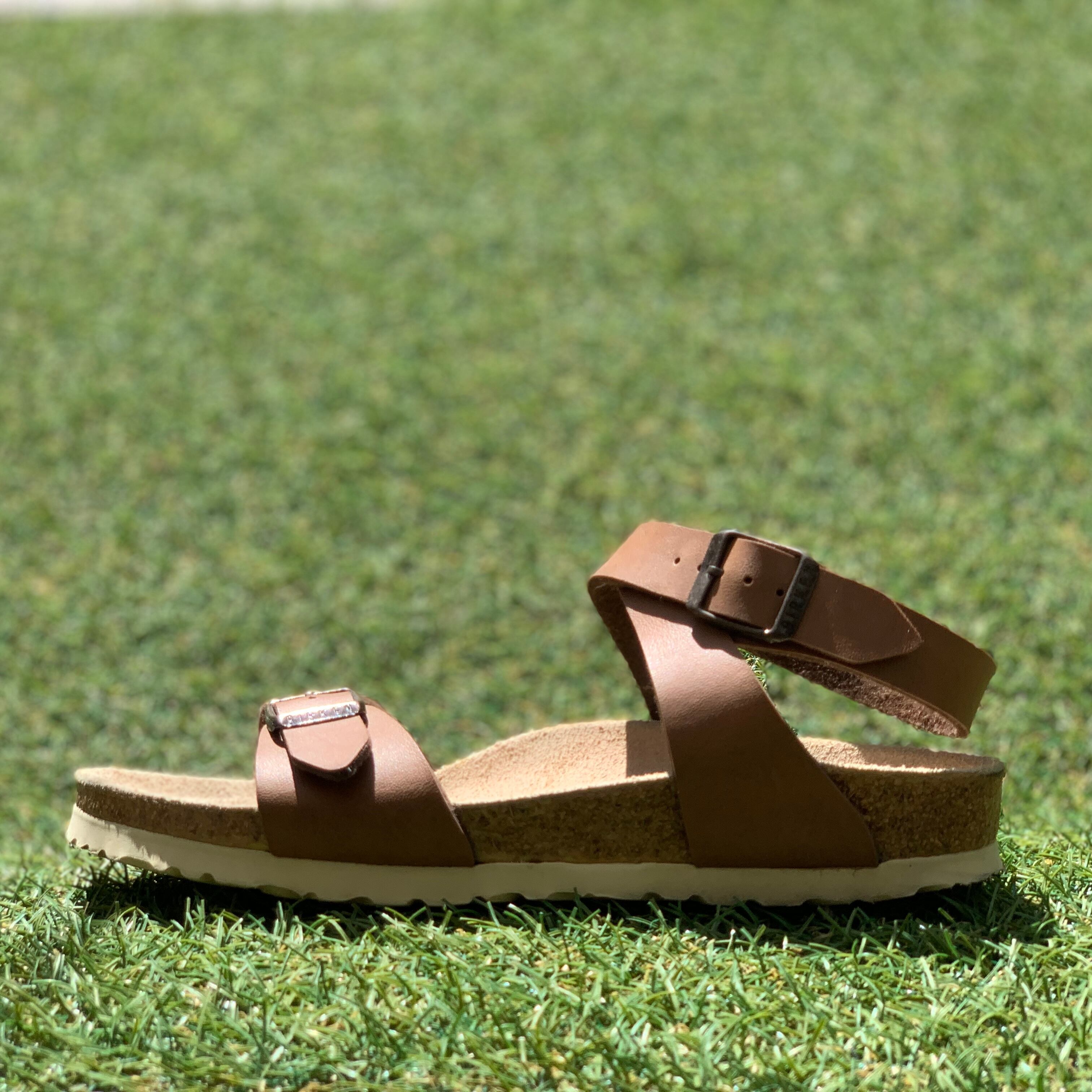 BIRKENSTOCK ISIS ビルケンシュトック アイシス F225
