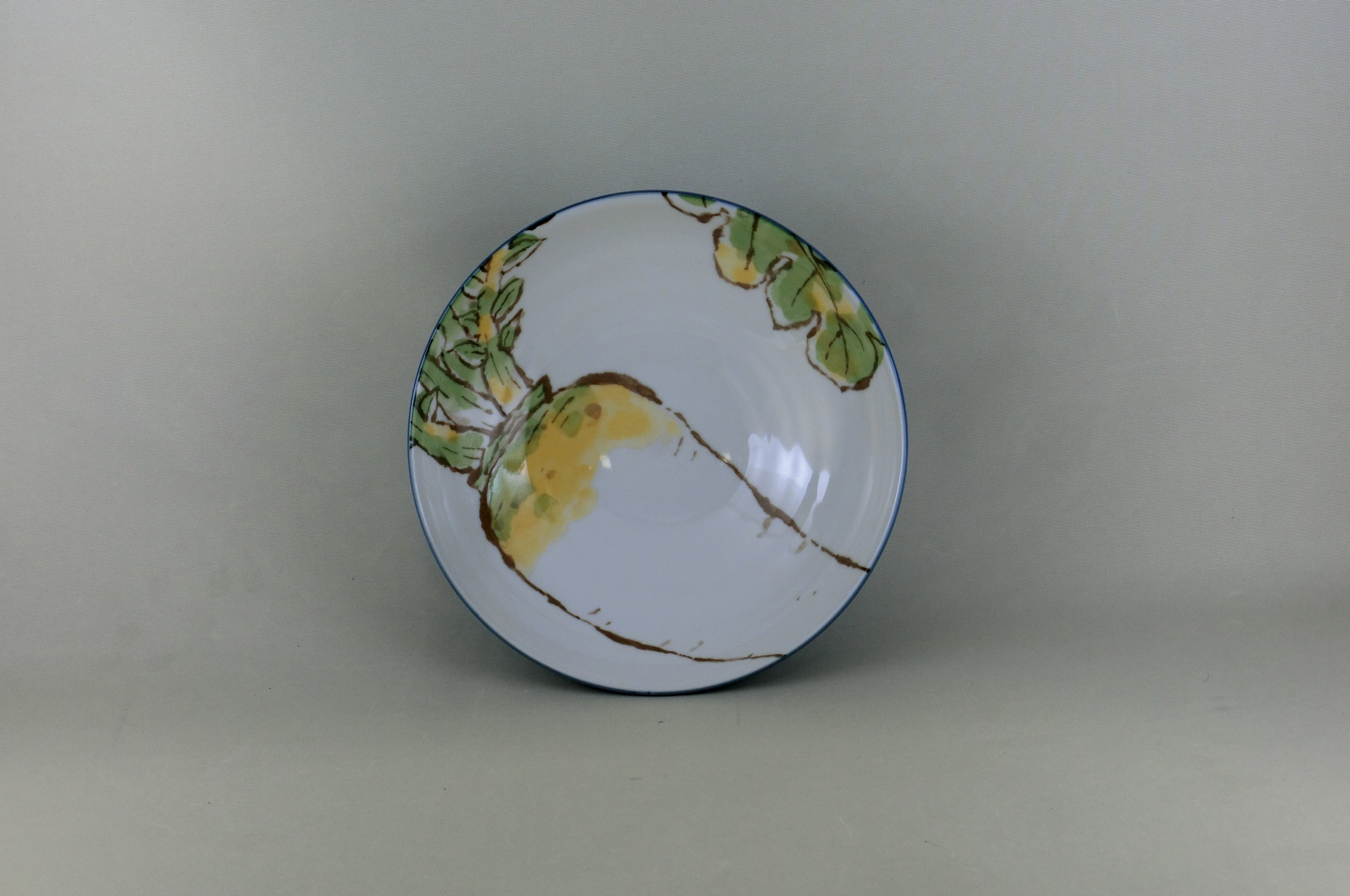野菜シリーズ　浅小鉢（大根）