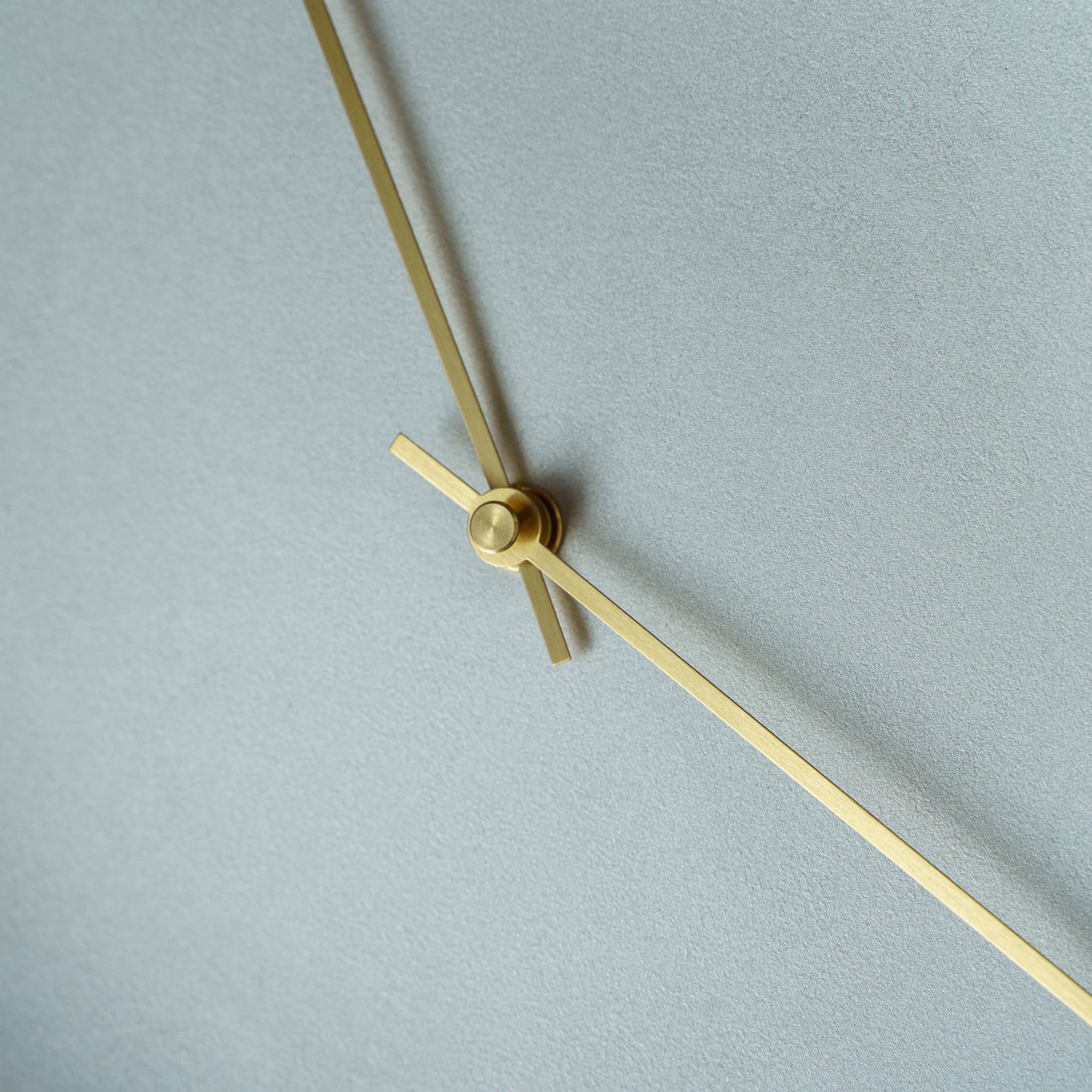 crater clock line 300 – brass hands | HONOR