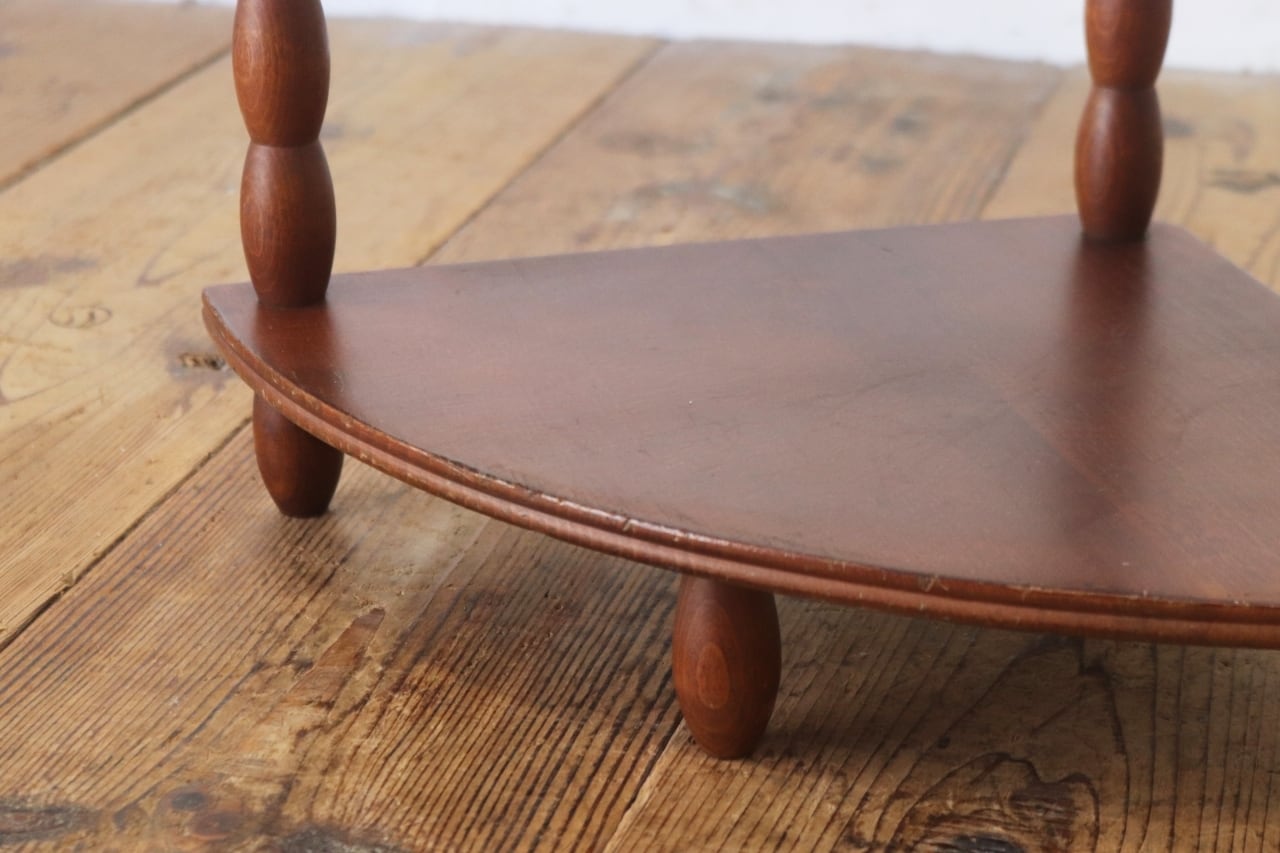 レトロ ナジコ コーナーシェルフ 4段 ラック 飾り棚 花台 電話台