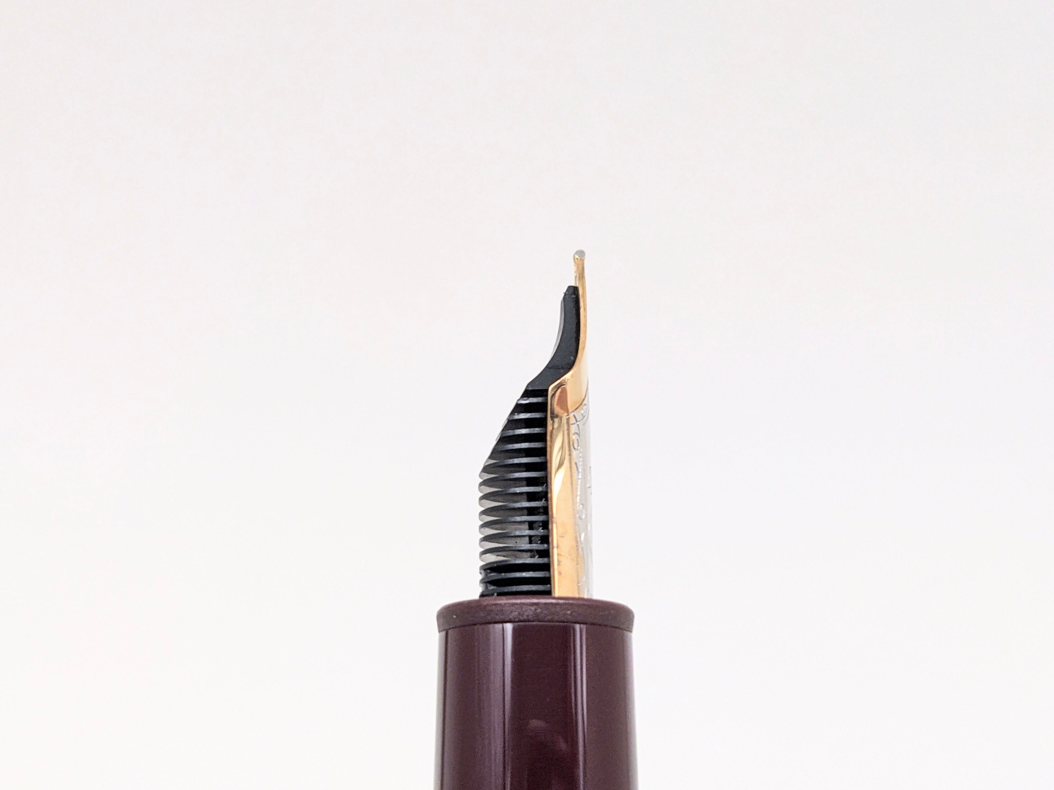 Mont Blanc モンブラン マイスターシュトゥック 146 ボルドー レビュー】MONTBLANC（モンブラン）146 ボルドー【至高の万年筆