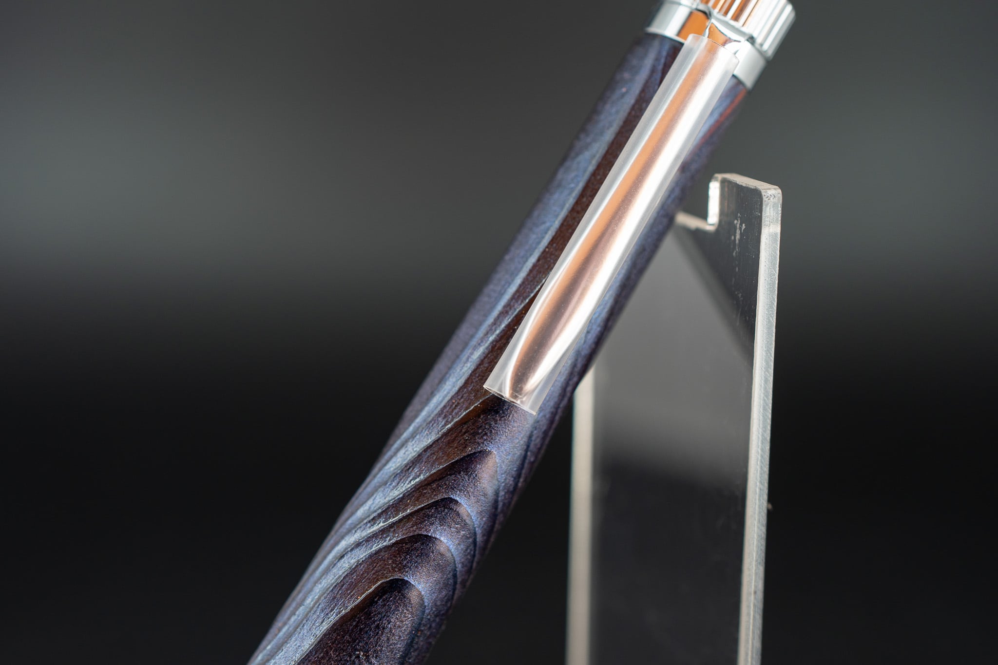 【日本が誇る銘木】 屋久杉 浮造り 拭き漆 変わり塗 ② silver BP