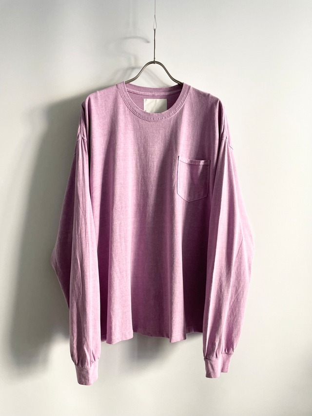 TrAnsference wide fit long sleeve pocket T-shirt - fade fuchsia garment dyed