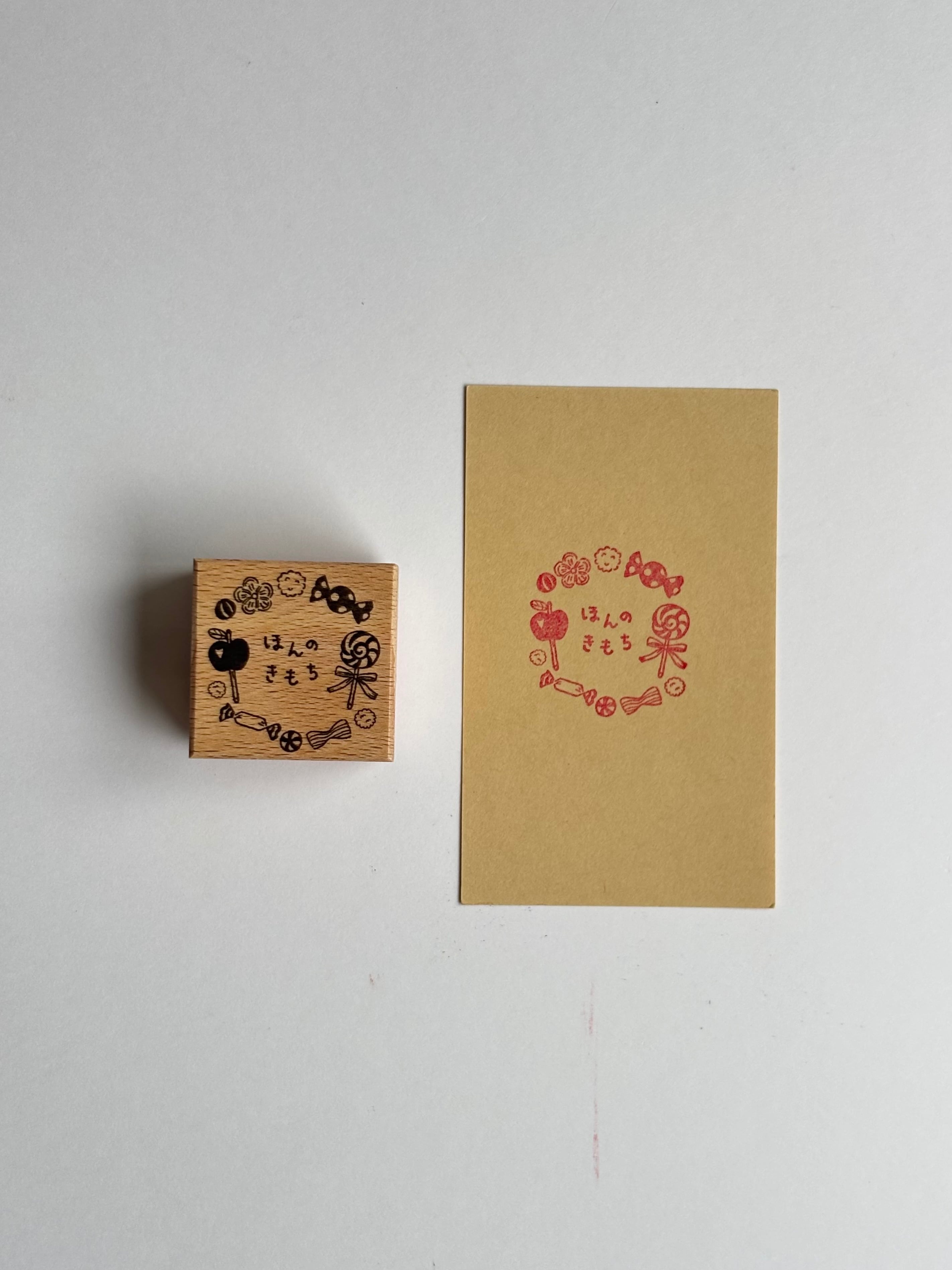 フランスのおしゃれな切手スタンプ France 旅する切手スタンプ | Papier,crayon par Kayo Sugesawa