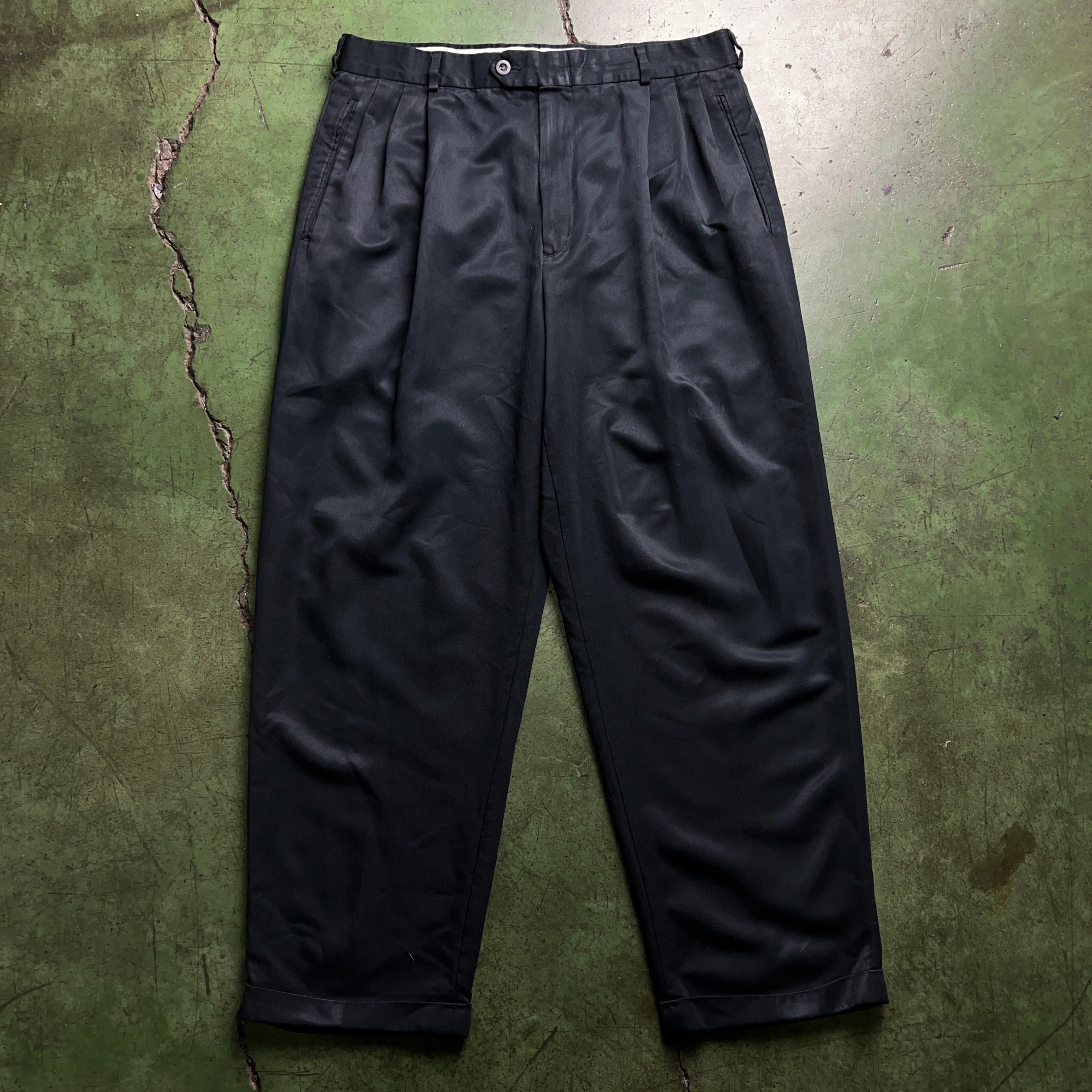 90's Levi's SLATES 3Tuck Wide Slacks MADE IN USA W34 90年代 90's Levi's SLATES 3Tuck Wide Slacks MADE IN USA W34 90年代