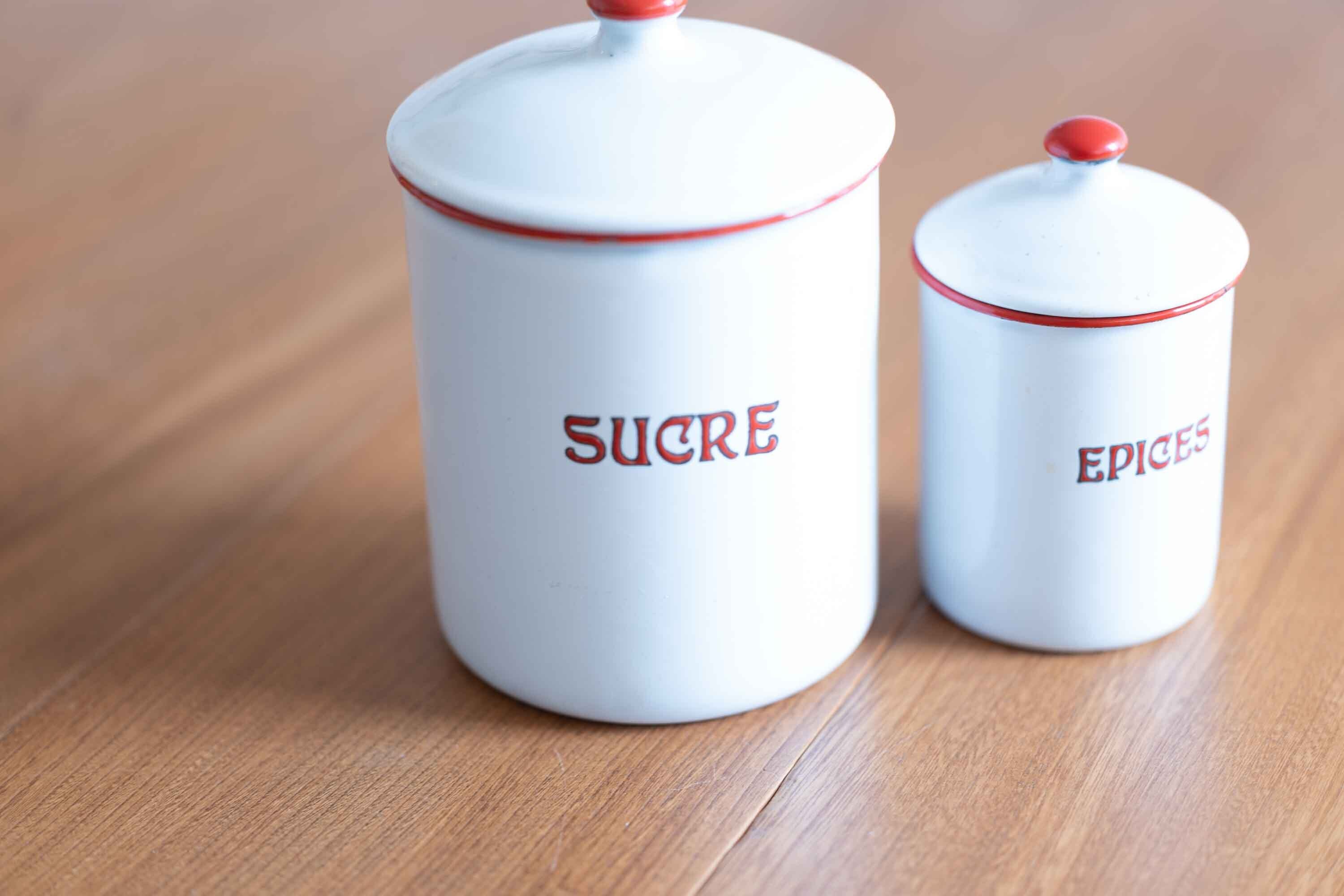 Sucre(砂糖入れ)とEpices（スパイス）入れの２個セット　