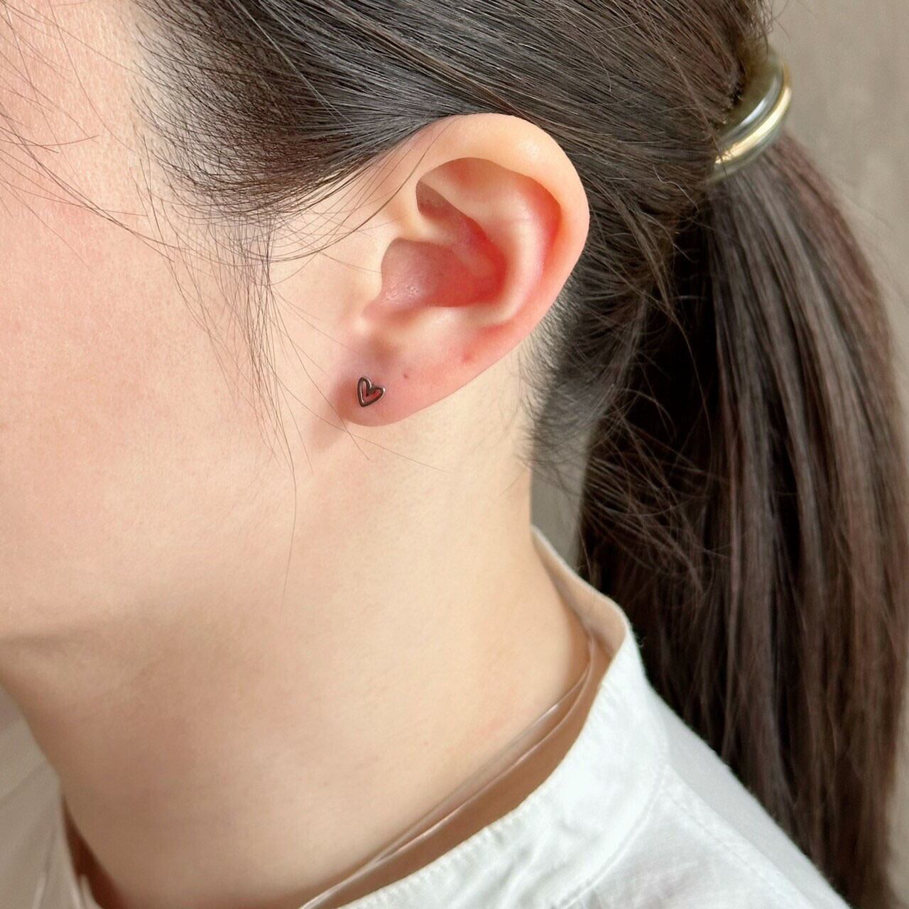 【SELECT】サージカルステンレス　ハート型ピアス