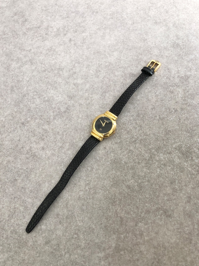 GUCCI グッチ 腕時計 ゴールド ブラック レザー リザード型押し クウォーツ 5300L vintage ヴィンテージ オールド j7kah7