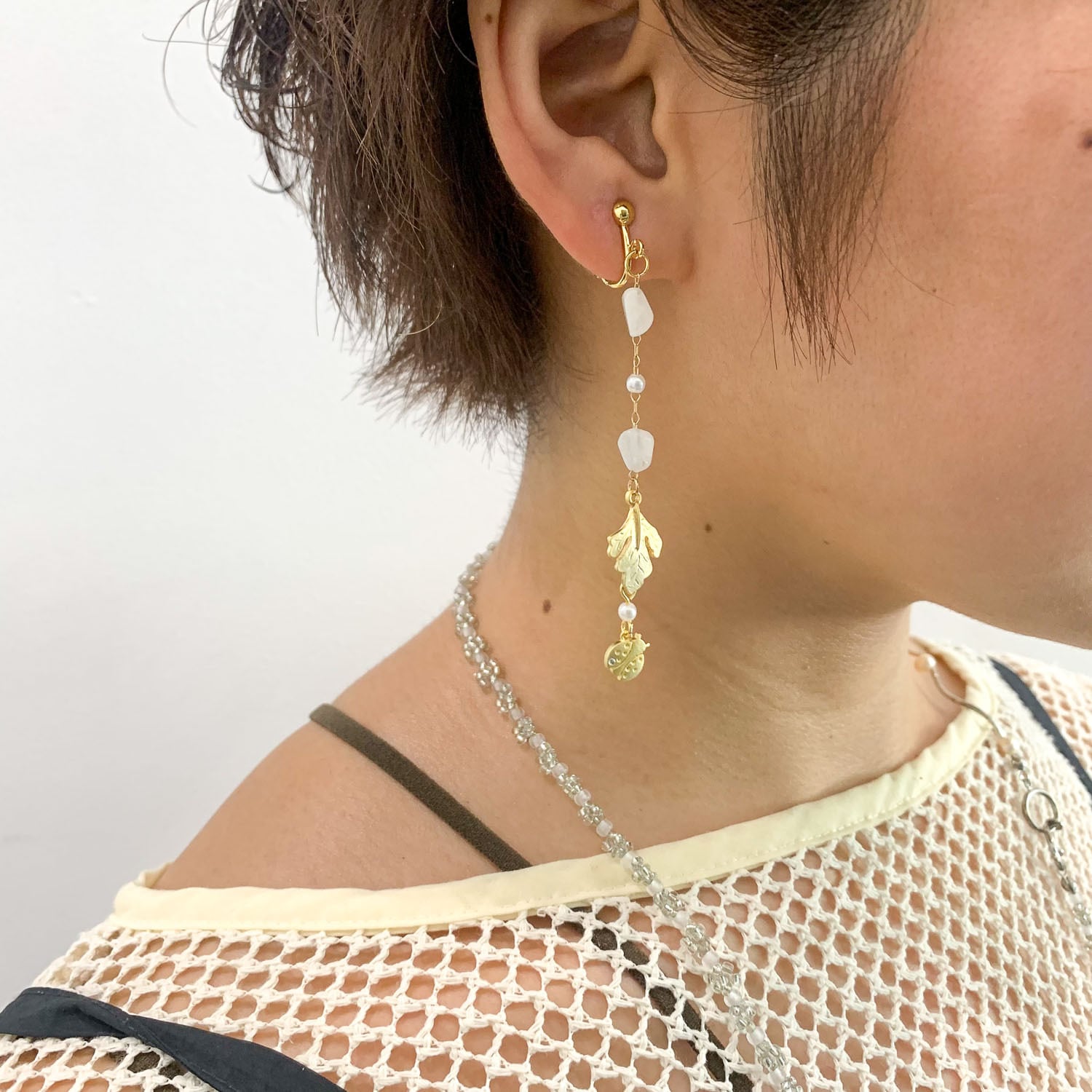 天然石とてんとう虫の〈ピアス/イヤリング〉 | Dua-アクセサリーパーツ