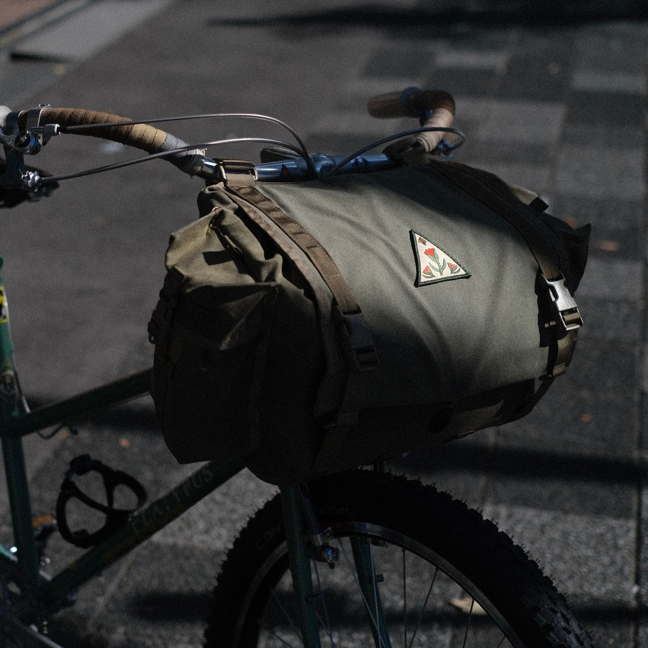 CRUST BIKES】RON'S ORTHO BAR (POLISH) | Humhumhug Online Shop