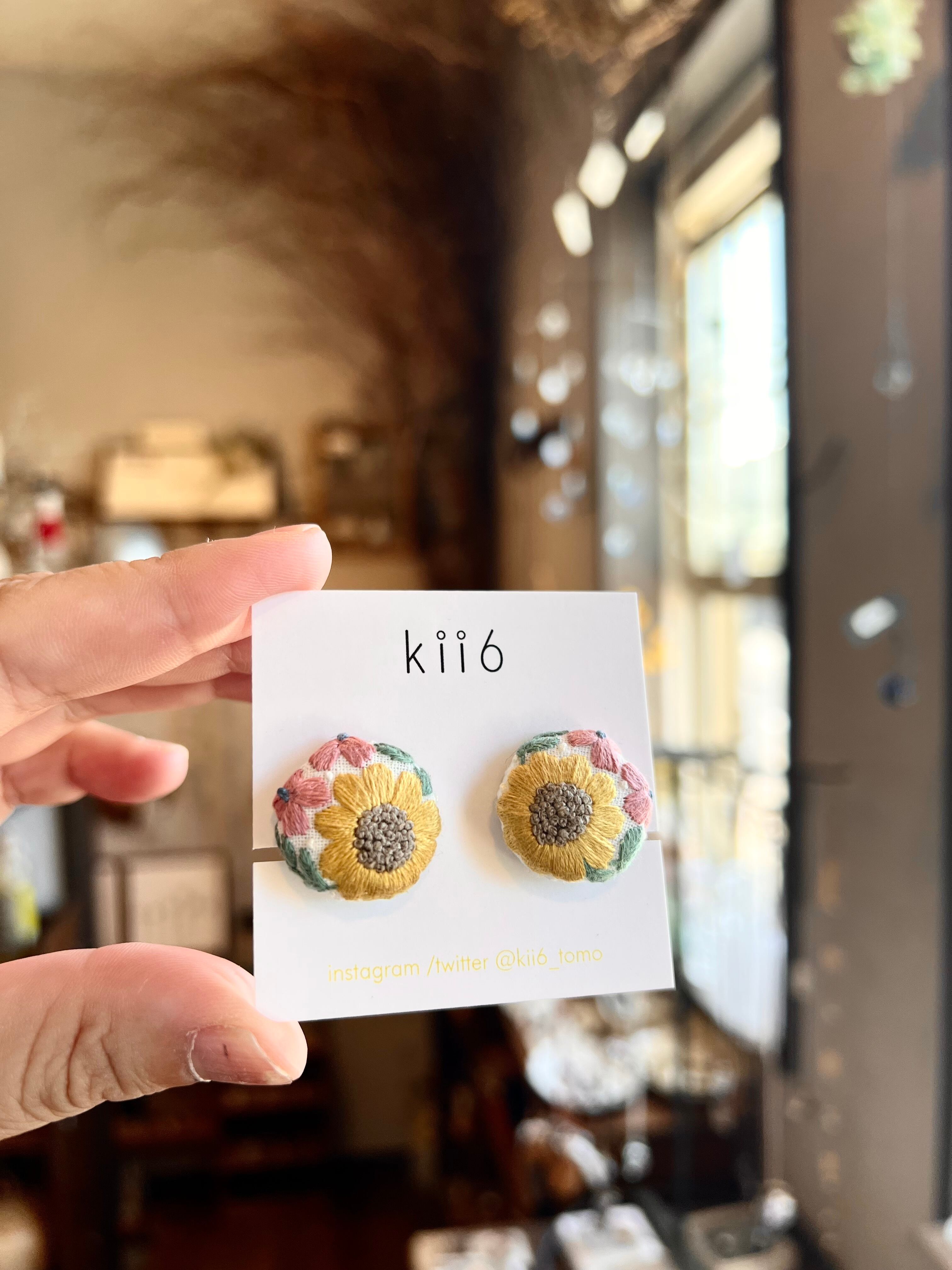 kii6 手刺繍アクセサリー 92 93 | teshigotoya ねむの木の豆