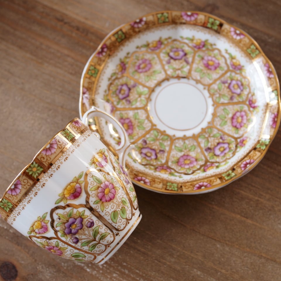 ロイヤルアルバート COURT 豪華金彩 カップ＆ソーサー | antique