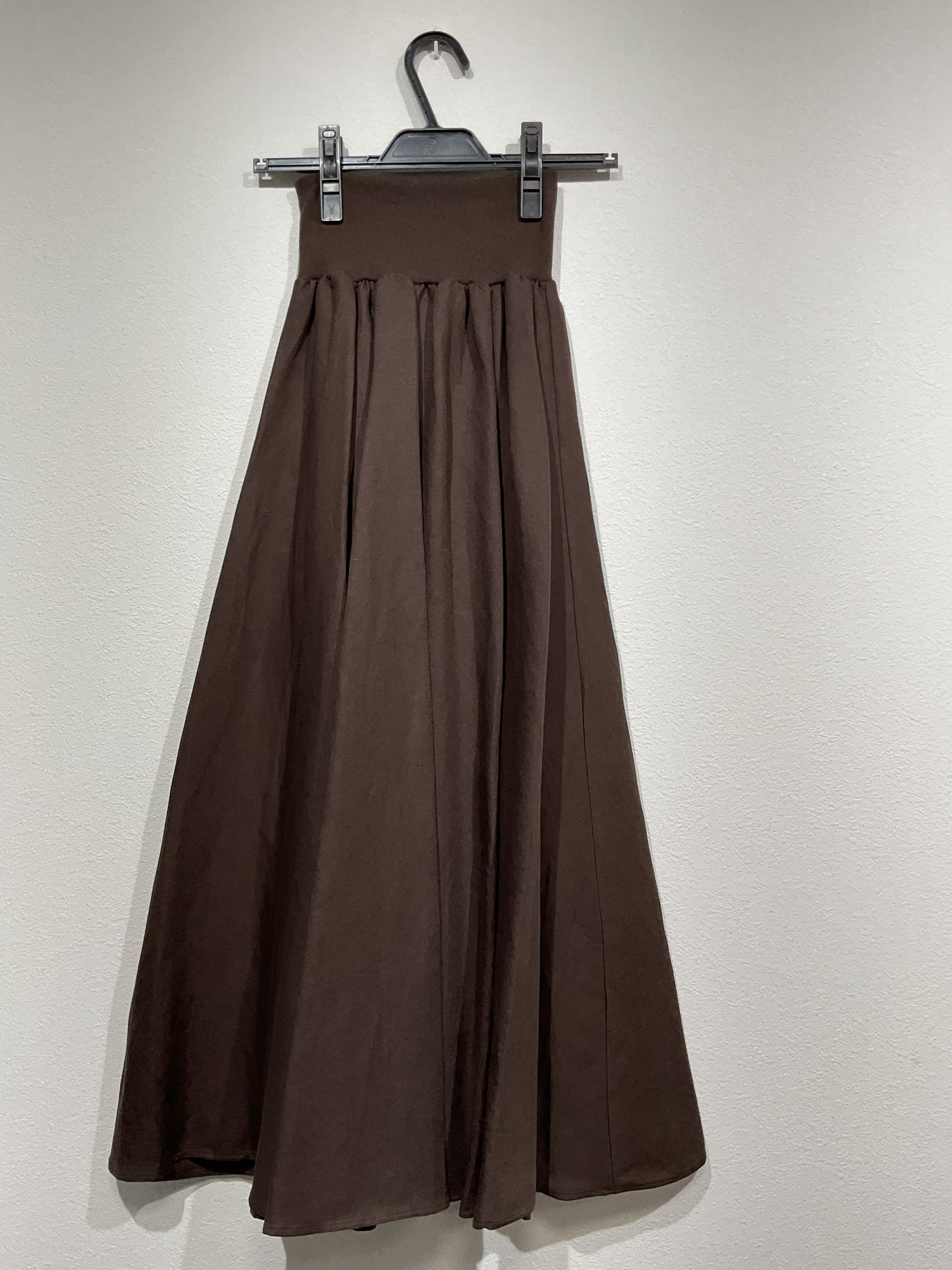 MONiLE】モニーレ 麻レーヨンタフタ切替ロングスカート MONiLE
