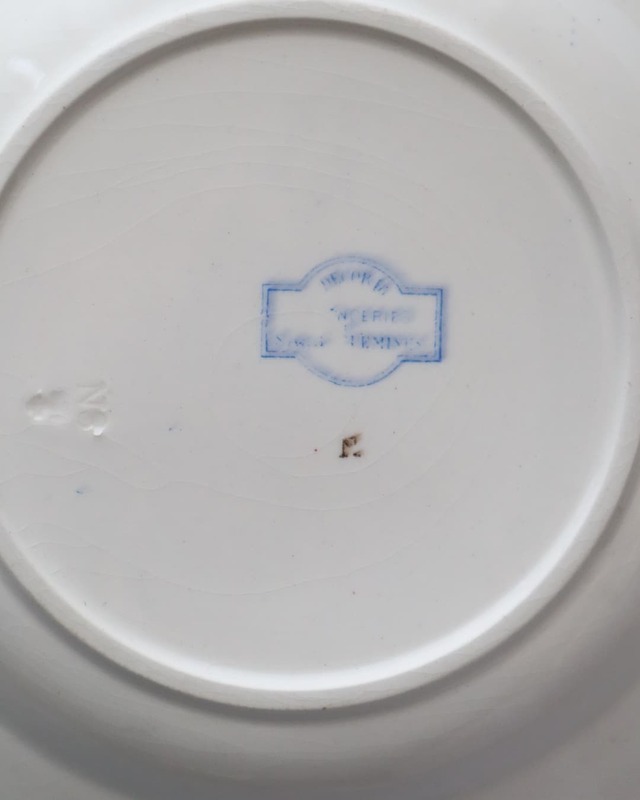 Sarreguemines サルグミンヌ パールレリーフが美しい お花の深皿プレート /A