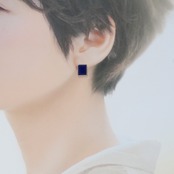 12月誕生石！ブルー×シルバー シルバー ラピスラズリ スクエア ピアス mm1073