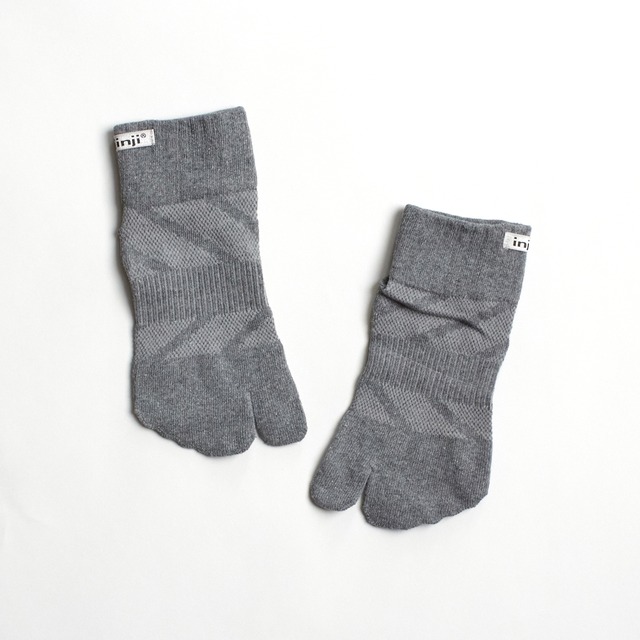injinji（インジンジ）Split-Toe Mini-Crew Cotton　アッシュ　（スプリットトゥ ミニクルー コットン）足袋型ソックス