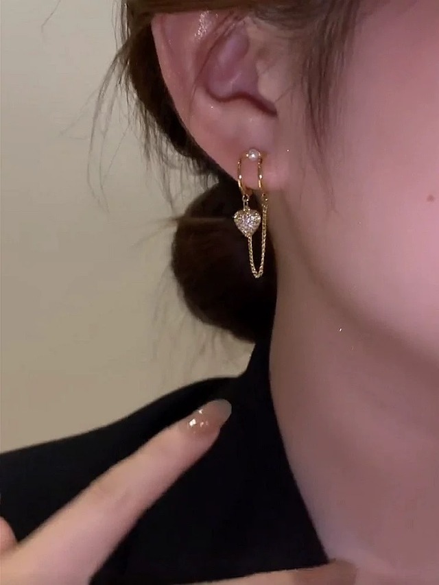 925sliver heart pearl pierce/シルバー925 ハートピアス　韓国アクセ　シンプルピアス　y2kアクセサリー　おしゃれ　LL24091801