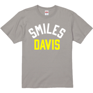 《受注生産》SMILES DAVIS Tシャツ（グレー・ビール）