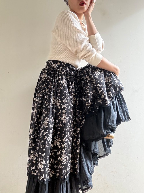 Old "Sports Max" Cotton Floral Gathered Skirt