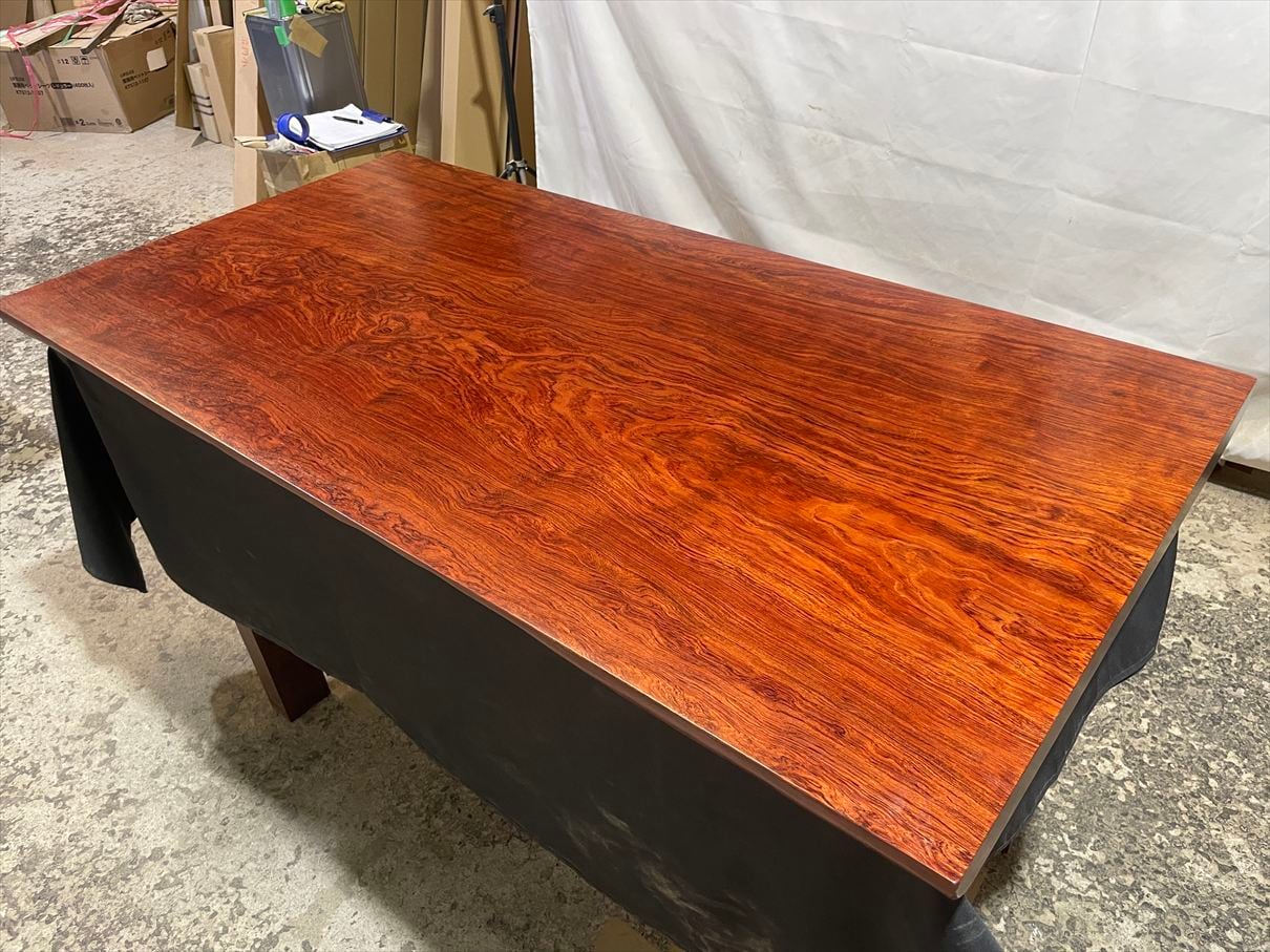 ブビンガ4047 上杢 一枚板無垢 乾燥材 1440x650-650x53mm ウレタン