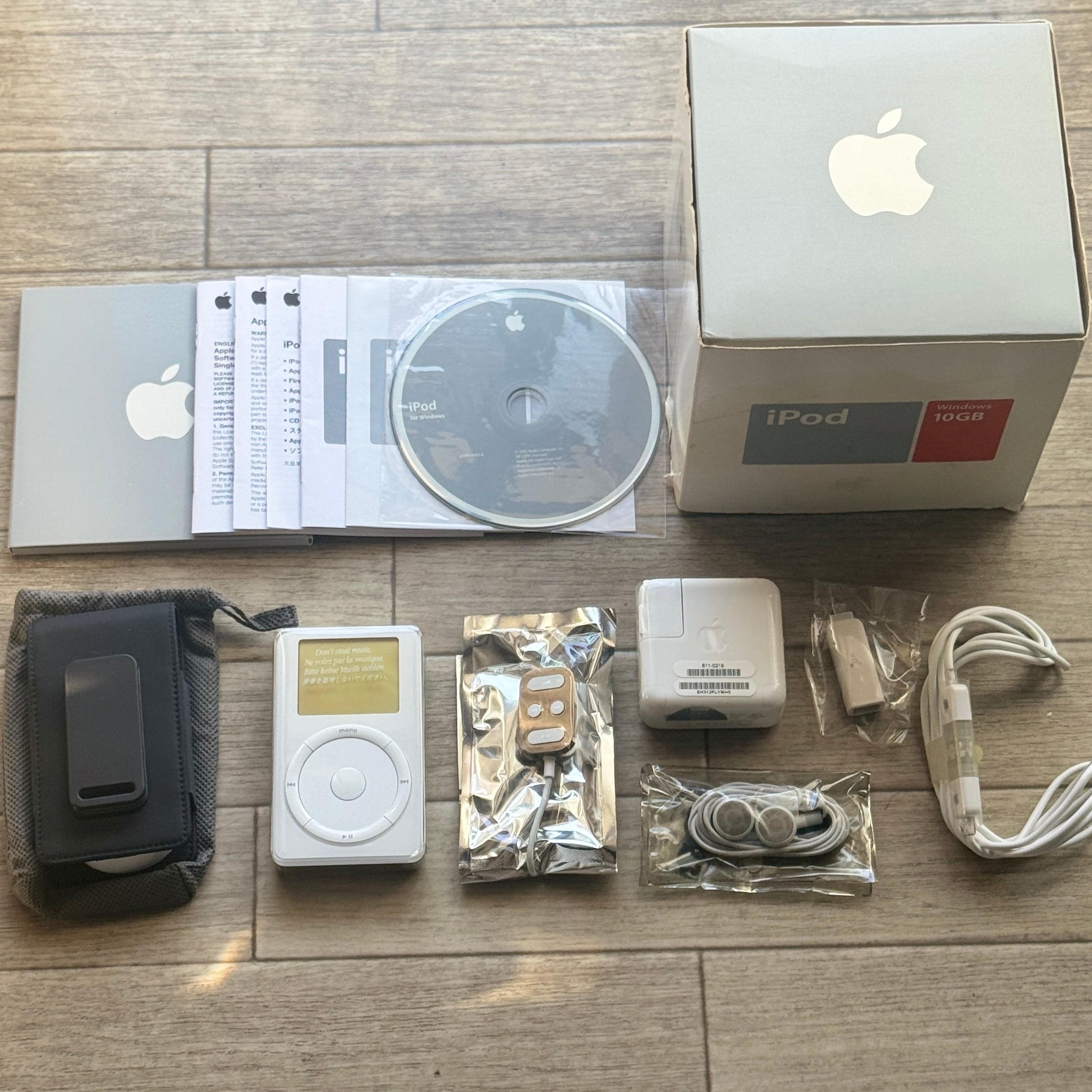 激レア】Apple 第2世代 iPod 10GB | 新品未開封 | 元箱付属品完品