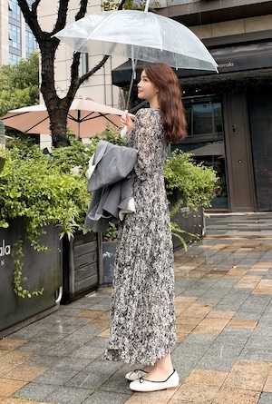 【送料無料】 ワンピース 長袖 レディース 花柄 ロング丈 マキシ 春 夏 秋 シンプル  ベージュ 20代 30代 40代 大人可愛い 通勤 オフィス きれいめ カジュアル シフォン お出かけ お呼ばれ デート 女子会 トレンド ハイウエスト レトロ 韓国  可愛い ワンピ ゆったり 大きめ サイズ豊富 コーディネート 楽ちん