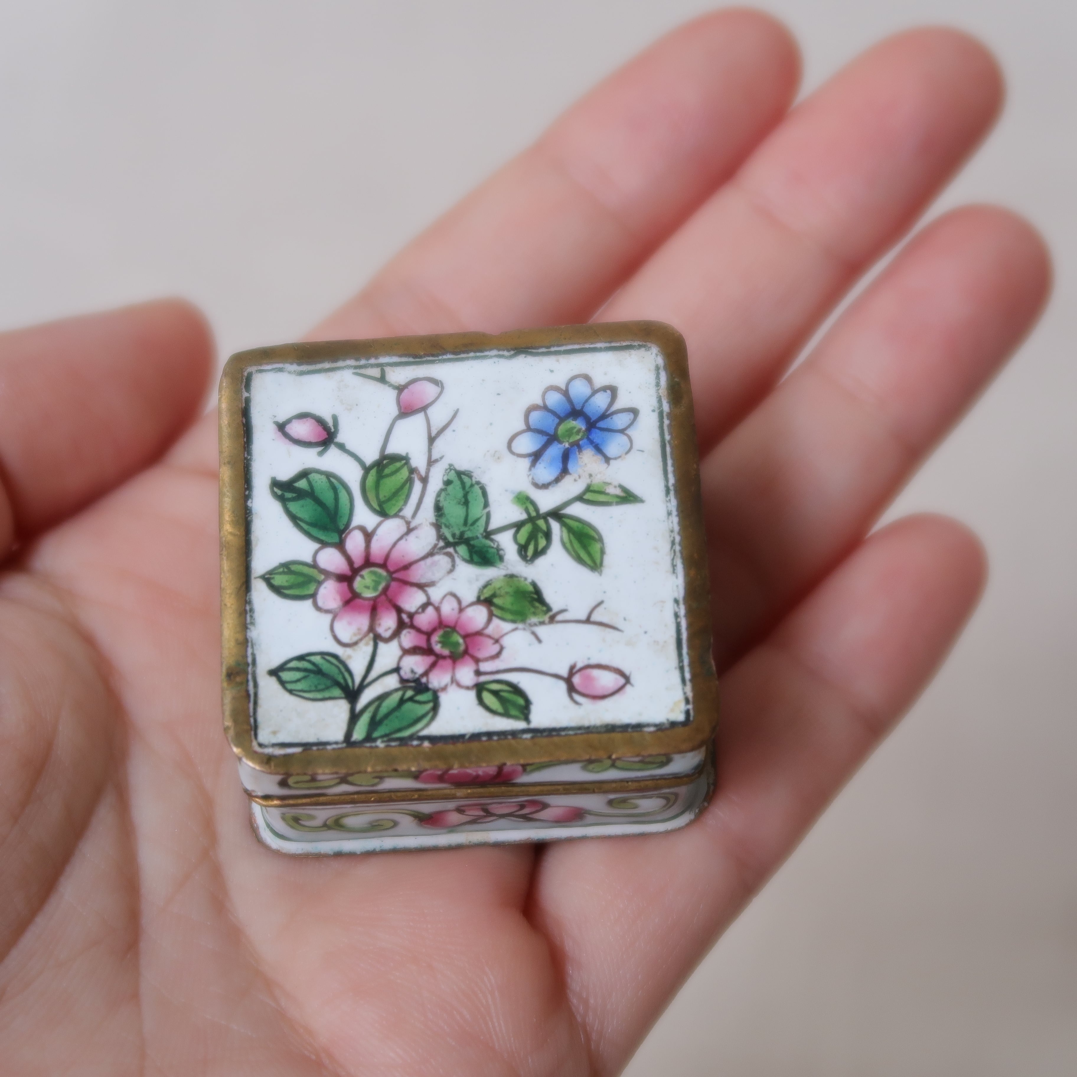 陶器のジュエリーボックス | SUISUI