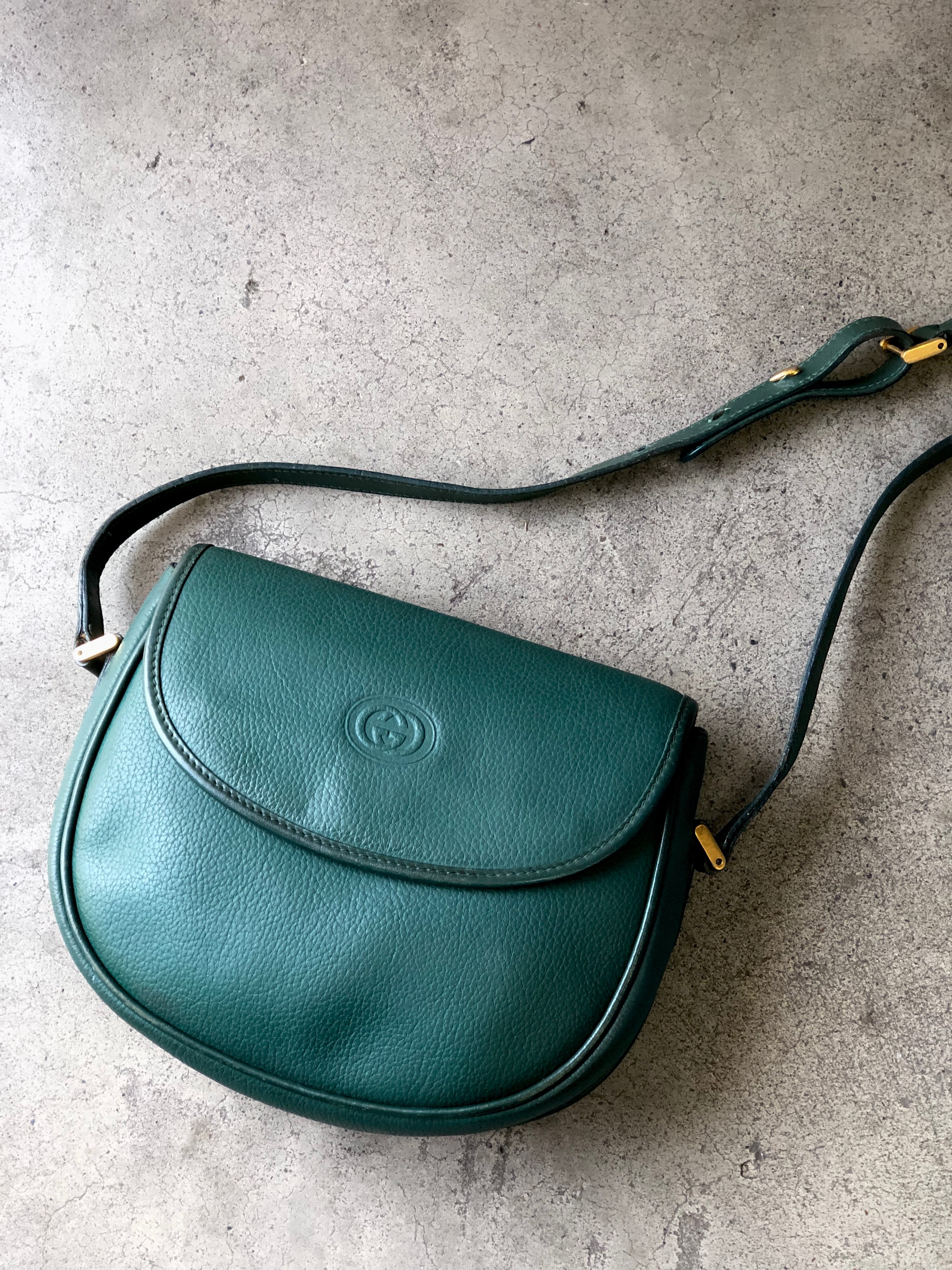 OLD GUCCI ヴィンテージ レザー ショルダーバッグ - 通販