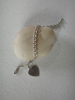 <vintage> heart motif chain bracelet