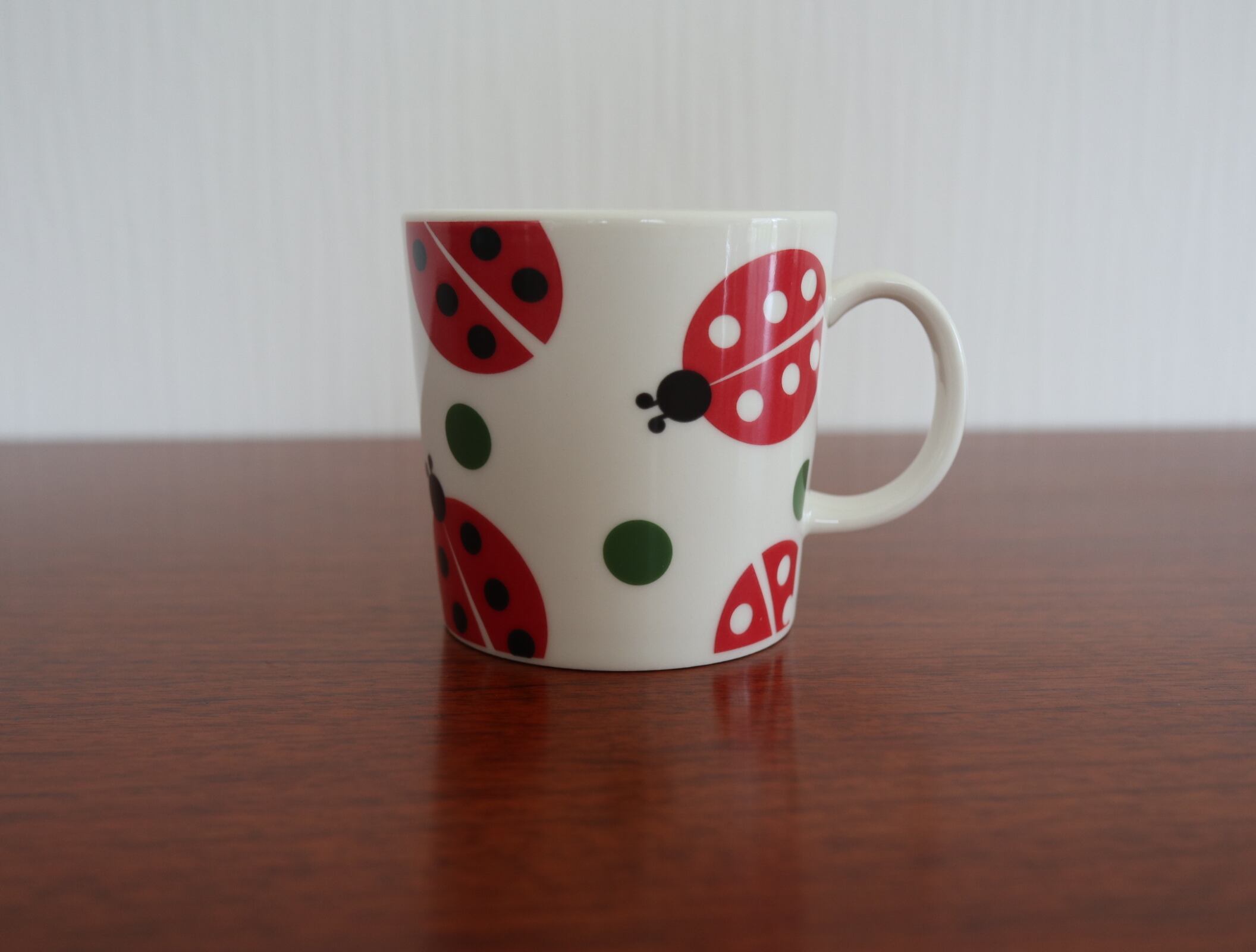 ARABIA LADYBUG（てんとう虫）マグ／TEEMA | Kiitos