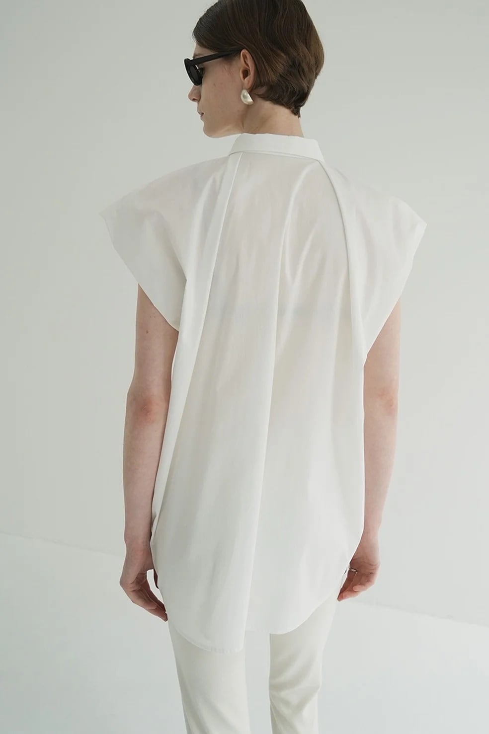 CLANE(クラネ) NUANCE SHOULDER OVER SHIRTS WHITE | サウスオレンジ