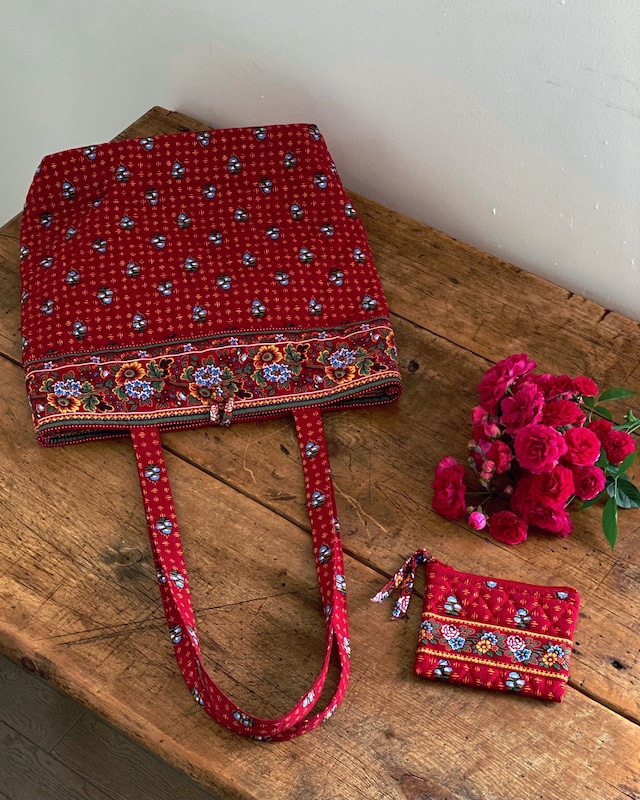 Vintage Provencal Red Floral Quilted Tote Bag - with coin purse / ヴィンテージ プロヴァンス フローラル キルトバッグ　