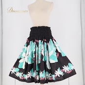 フラダンス 衣装 パウスカート エムエムジェイ ブラック系 MMJ 日本製 ティアレ柄 シングル かわいい 華やか 鮮やか きれい 大人っぽい シンプル 黒 白 水色 ピンク ハワイアン アロハ ハワイアンプリント フラ ダンス レッスン 練習 おしゃれ