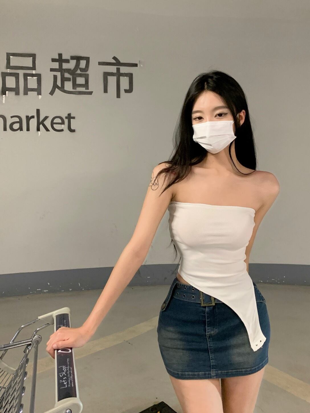 トップス サマーホワイト 夏物 ピュア ブラックストロベリース84612899534