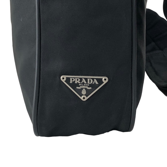 PRADA プラダ ボディバッグ ブラック トライアングルロゴ ナイロン vintage ヴィンテージ オールド p8ymye